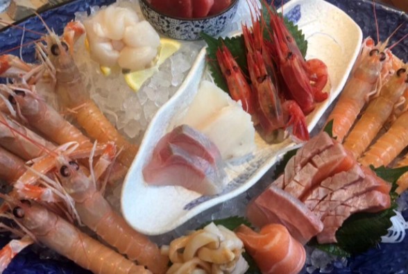 最有代表性的南方美食 海鲜人气最高，螺蛳粉你吃过吗